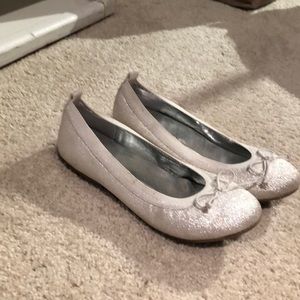 White sparkly barely worn shoes - size 13.5
